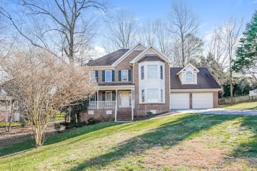 17 Edinburgh Pl Clayton, NC 27527